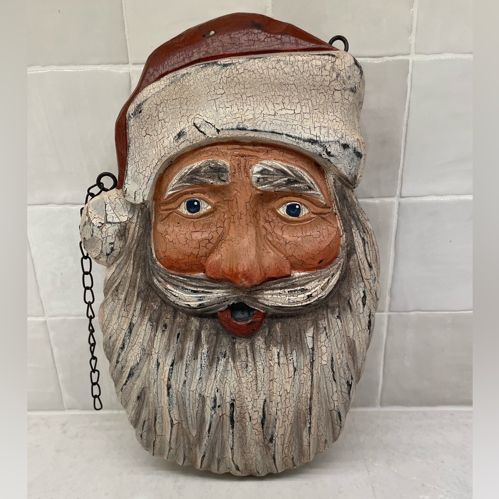 Santa Arrow Hanging Sign - Picture 2 of 3